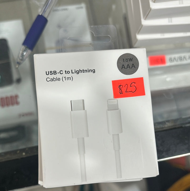 USB-c to lightning charger (box)